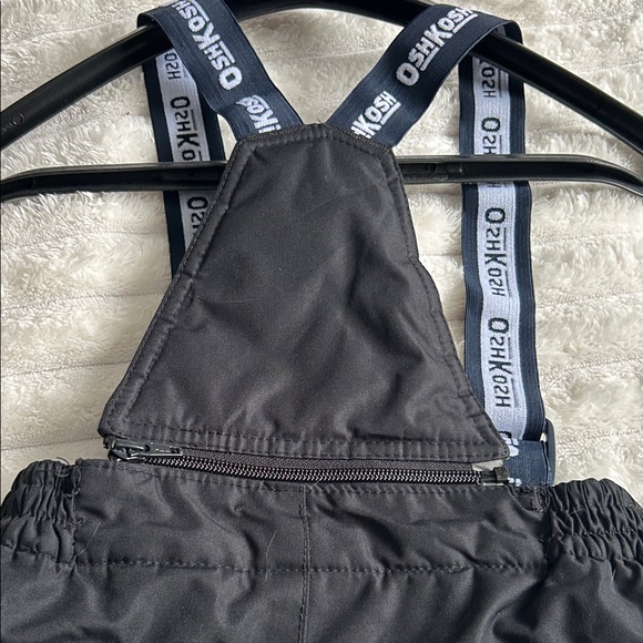 OshKosh Winter Jacket + Snow Pants Set — Size 6 - Picture 11 of 12